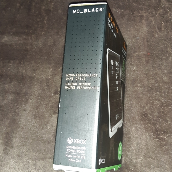 Xbox WD_BLACK P10 5TB External Gaming Memory Drive - Picture 9 of 10